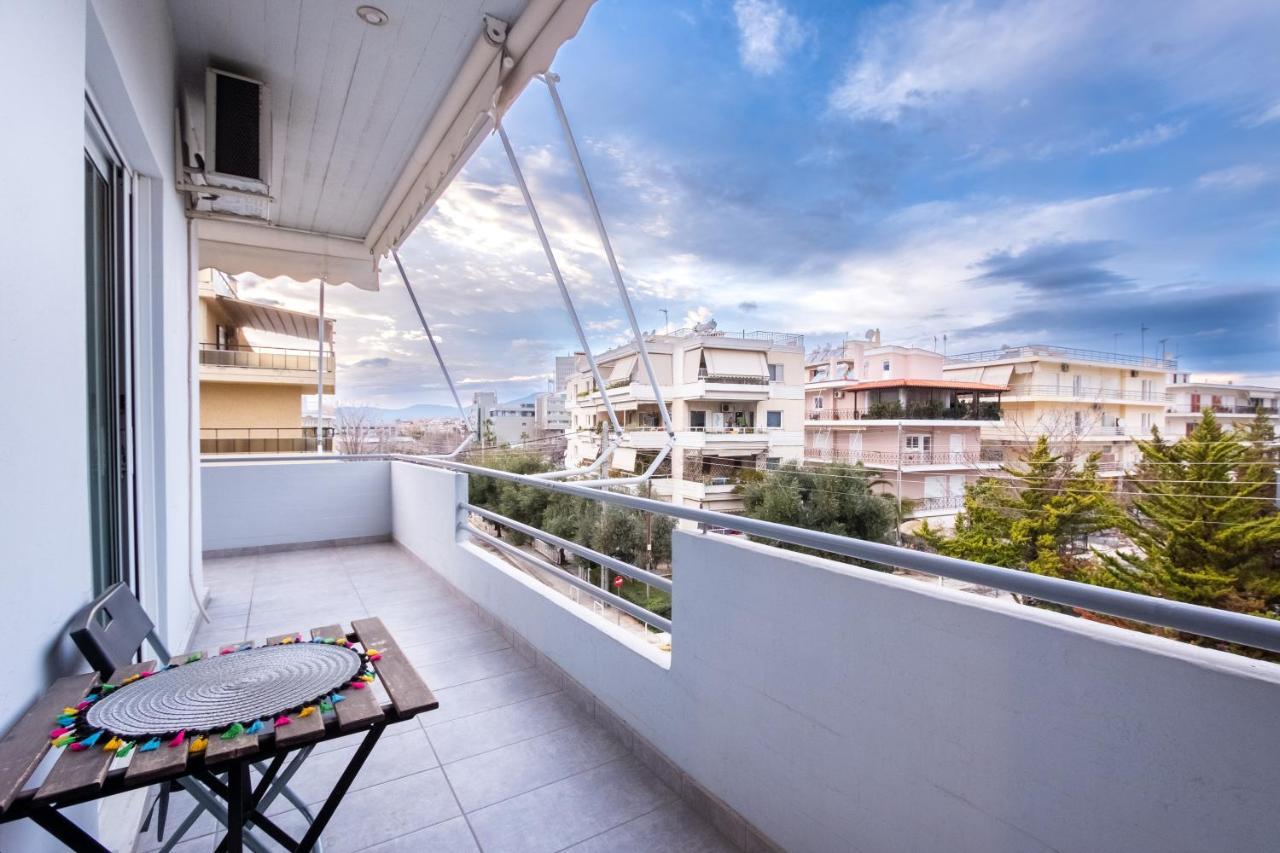 Apartment With Parking Near Medical Center أثينا المظهر الخارجي الصورة